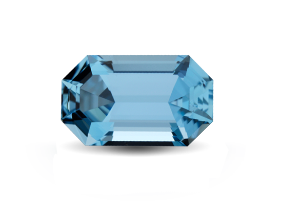 Aquamarine gemstone selected for custom jewelry by Studio ALOI Dubai
